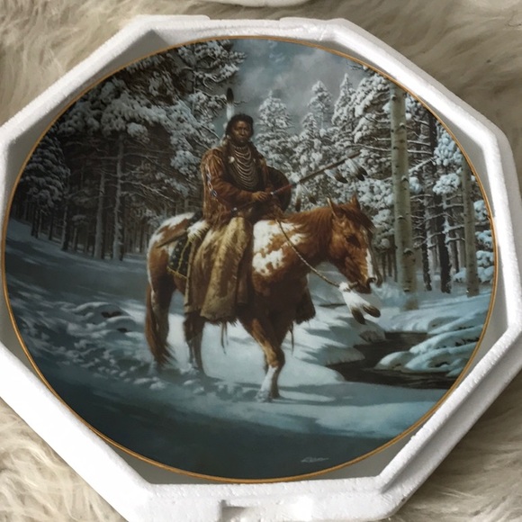 1992 NEW in box The Hamilton Collection Mystic Warrior Man who walks alone mint - Picture 2 of 7